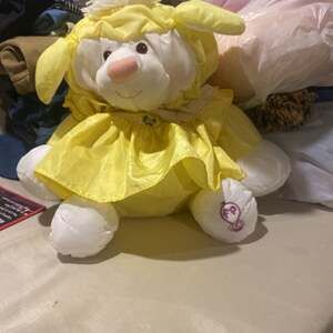 Vintage 1986 Fisher-Price Puffalump Yellow Lamb Stuffed Animal #8005